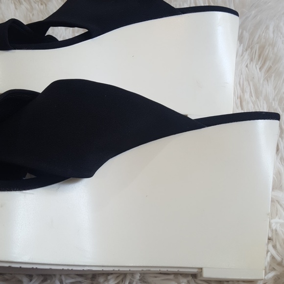 Calvin Klein platform slides - Picture 8 of 8